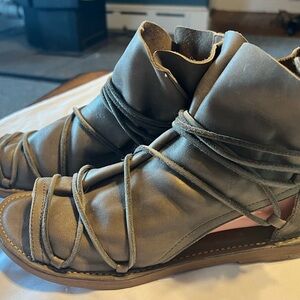 Free people Baske California size 9